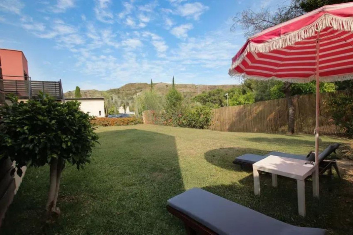 Huis te koop in Estepona | 4 slaapkamers H5057785