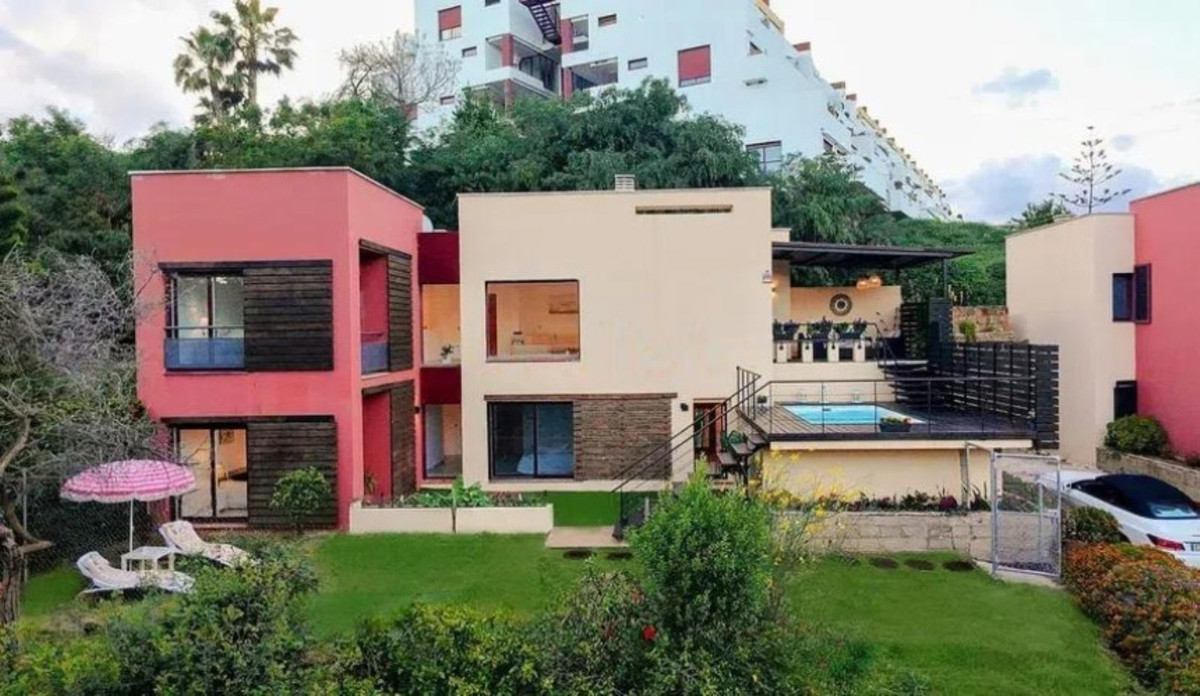 Huis te koop in Estepona | 4 slaapkamers H5057785
