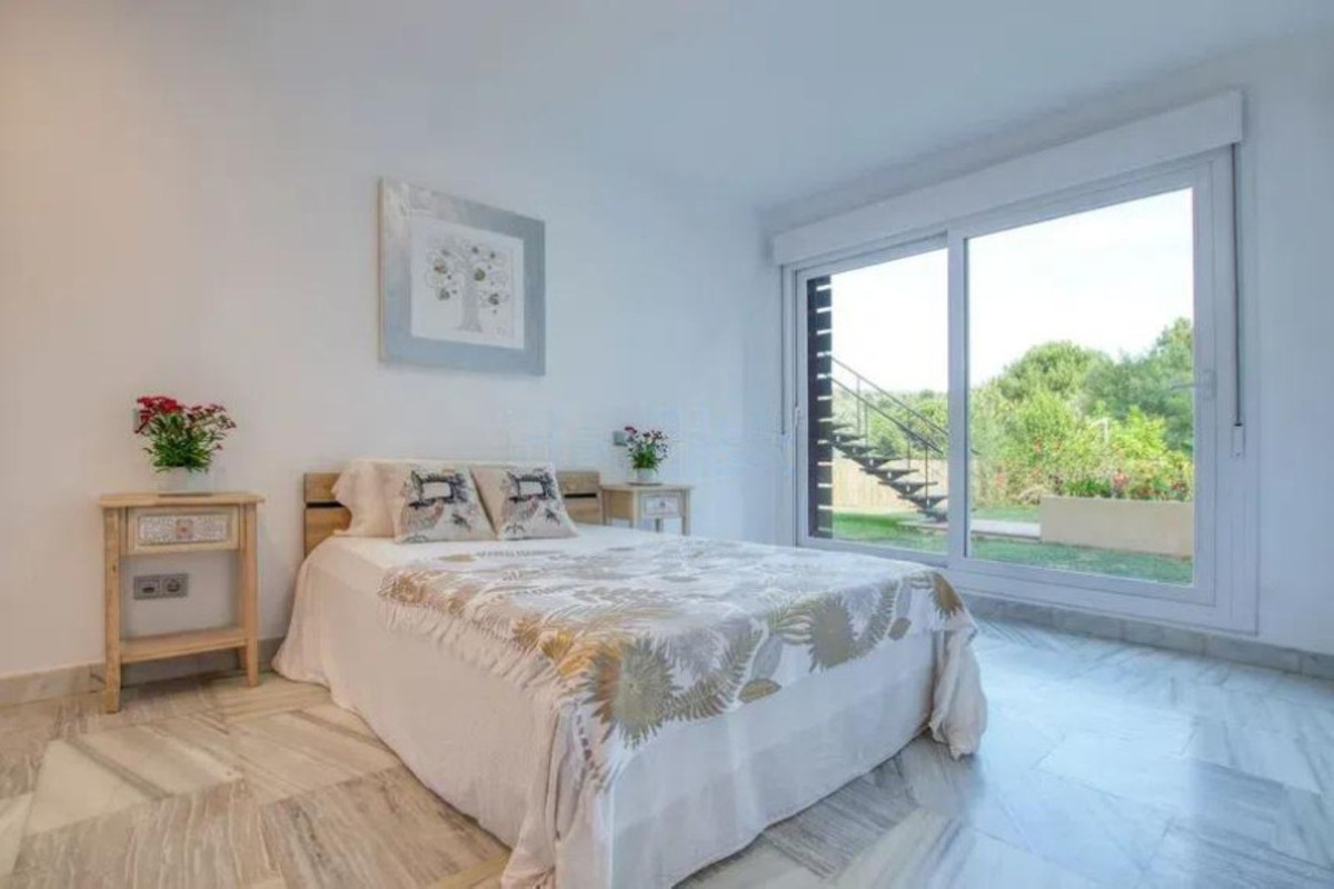 Huis te koop in Estepona | 4 slaapkamers H5057785