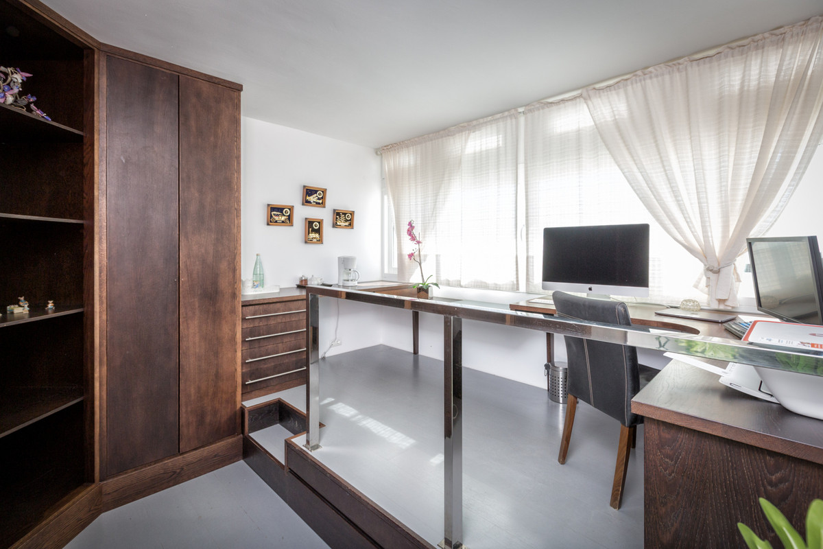 Property main view 44