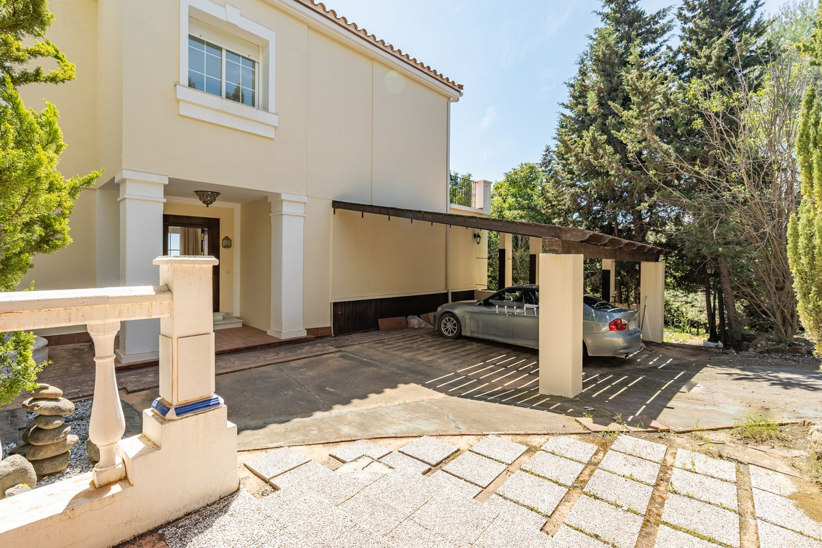 Huis te koop in Estepona | 5 slaapkamers H5058712
