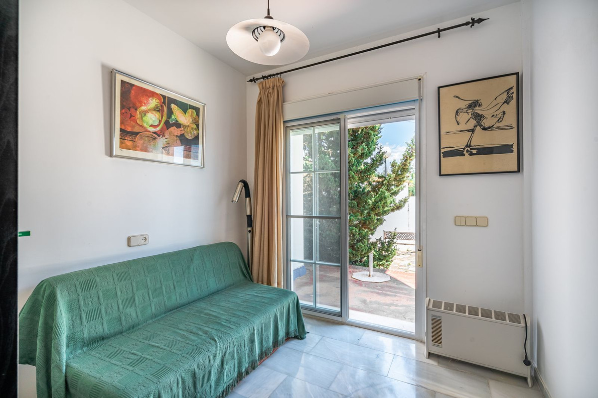 Huis te koop in Estepona | 5 slaapkamers H5058712