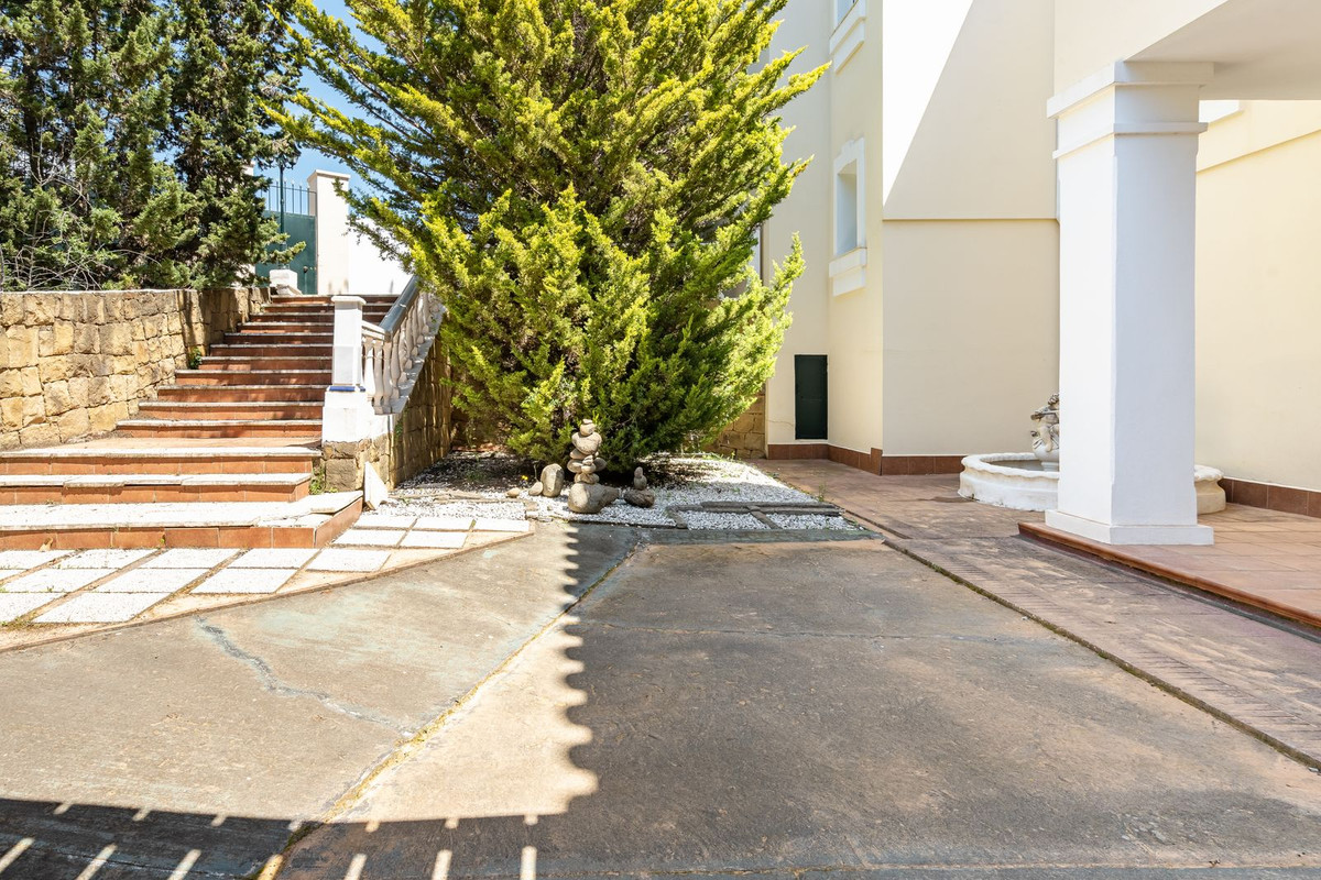 Huis te koop in Estepona | 5 slaapkamers H5058712