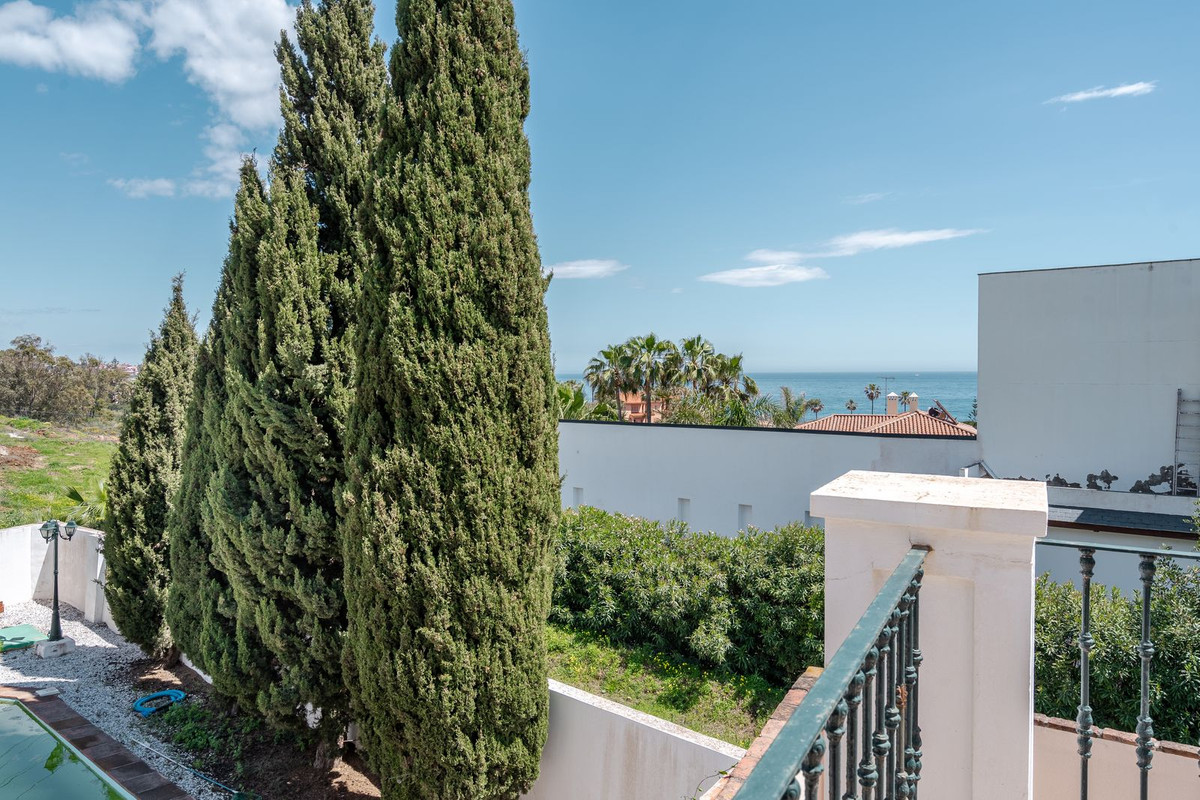 Huis te koop in Estepona | 5 slaapkamers H5058712