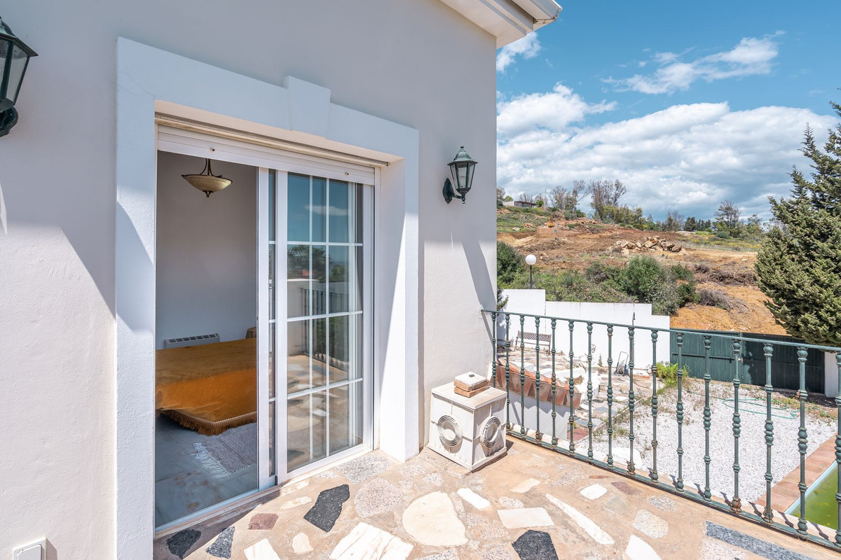 Huis te koop in Estepona | 5 slaapkamers H5058712