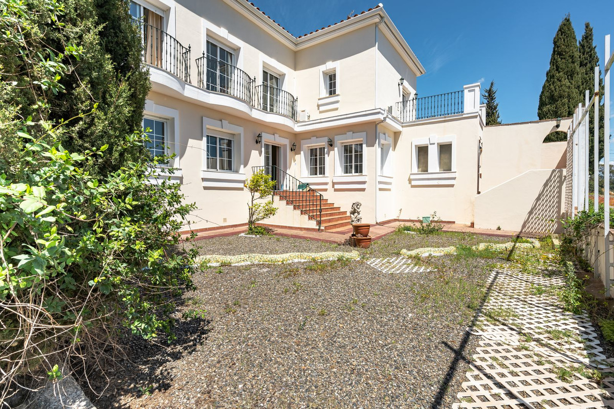 Huis te koop in Estepona | 5 slaapkamers H5058712