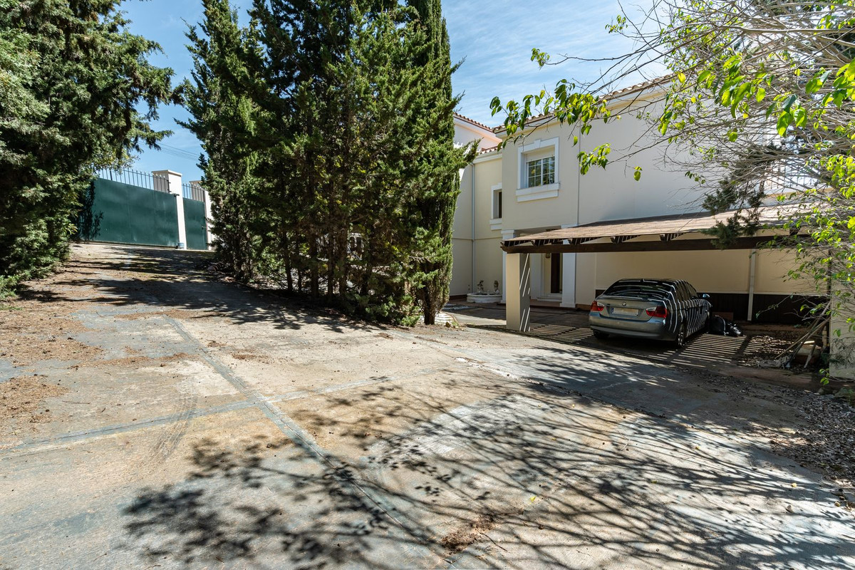 Huis te koop in Estepona | 5 slaapkamers H5058712