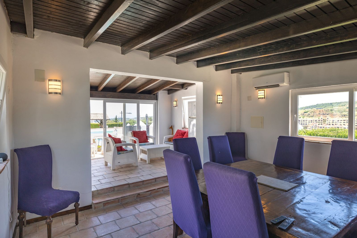 Huis te koop in Estepona | 6 slaapkamers H5061076