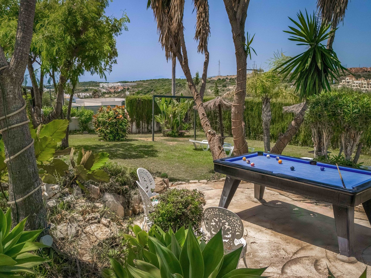 Huis te koop in Estepona | 6 slaapkamers H5061076