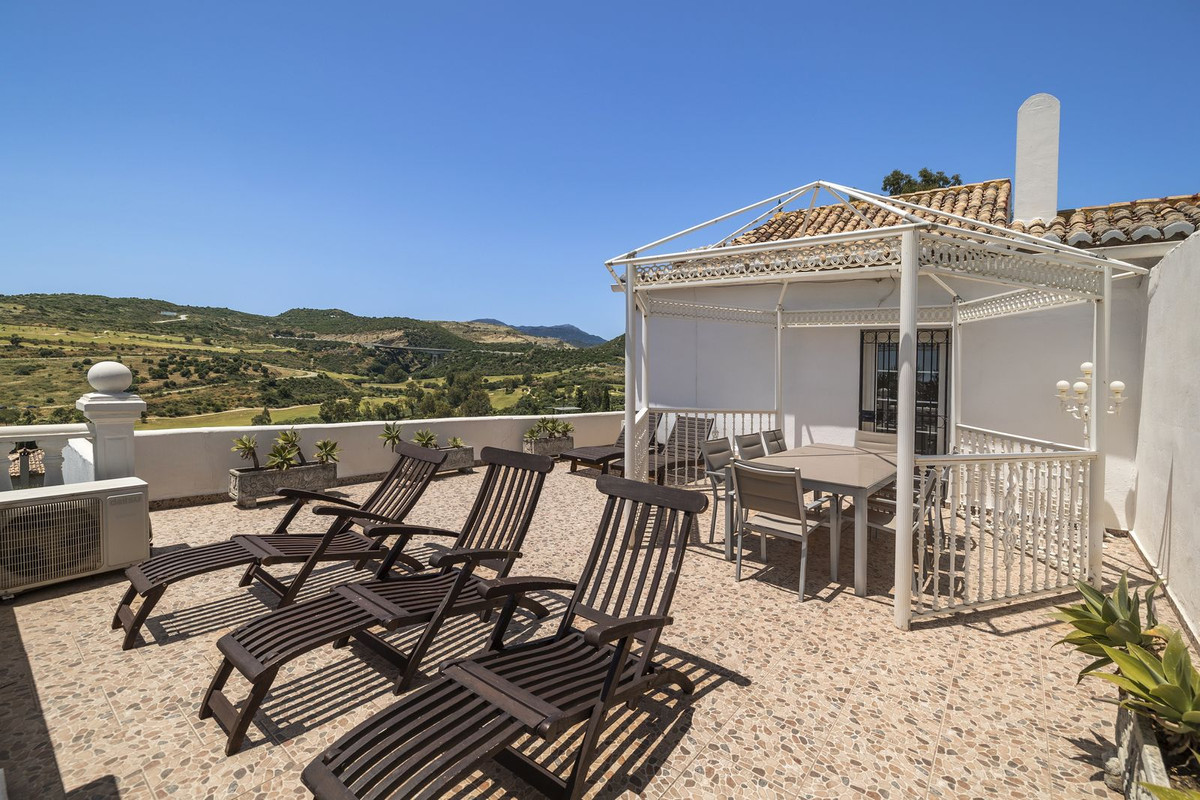 Huis te koop in Estepona | 6 slaapkamers H5061076