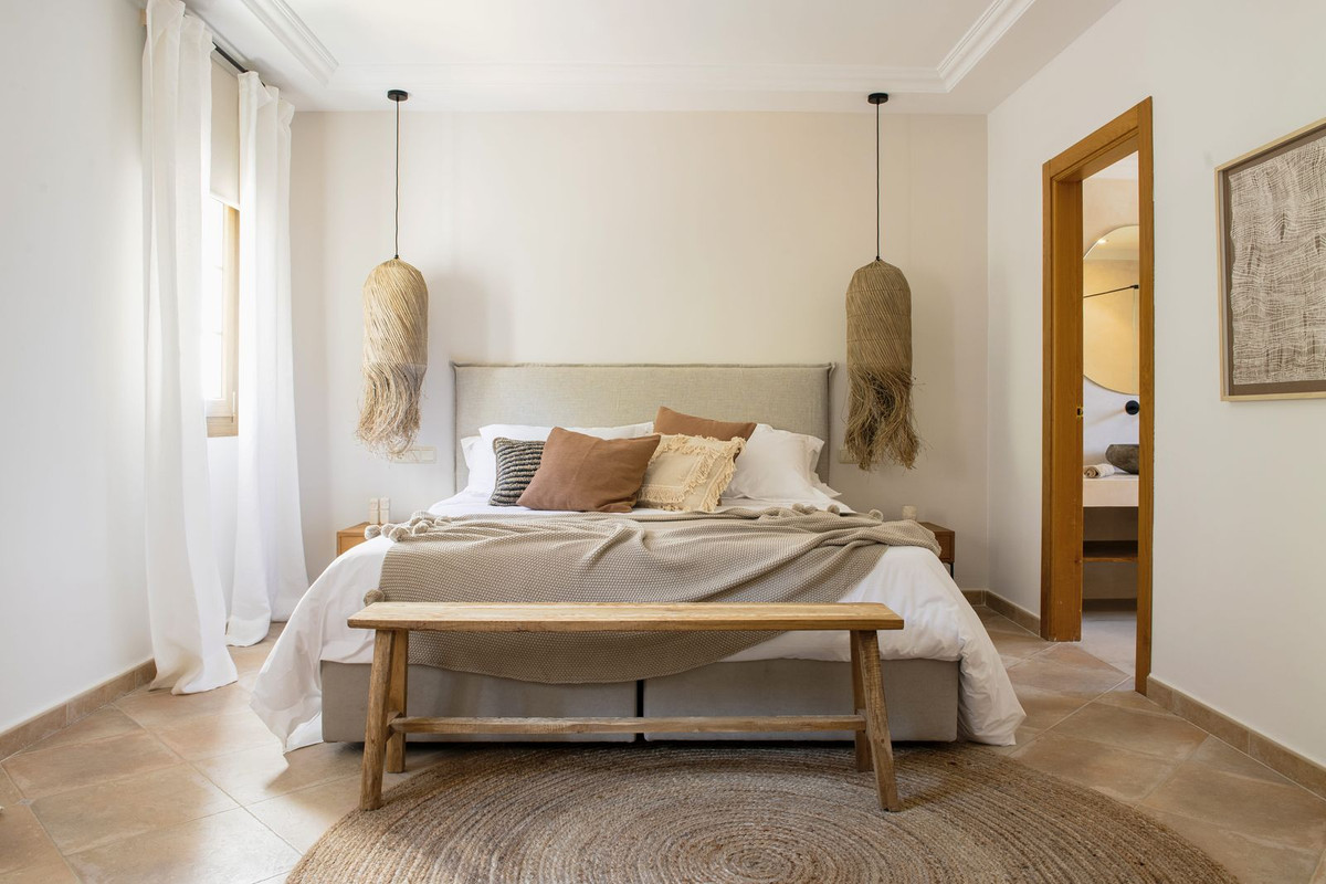Huis te koop in Estepona | 5 slaapkamers H5061847