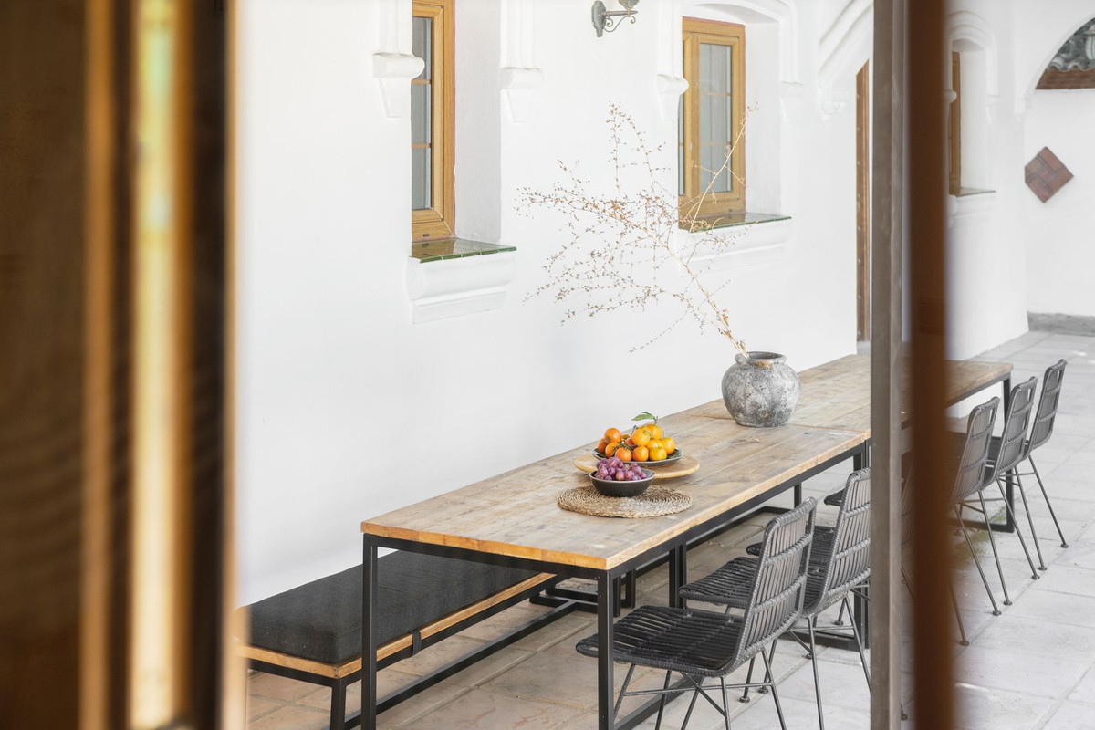Huis te koop in Estepona | 5 slaapkamers H5061847