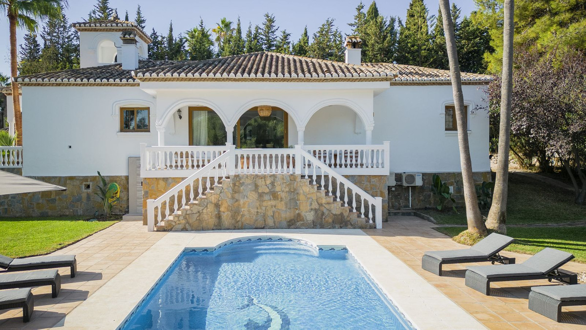 Huis te koop in Estepona | 5 slaapkamers H5061847