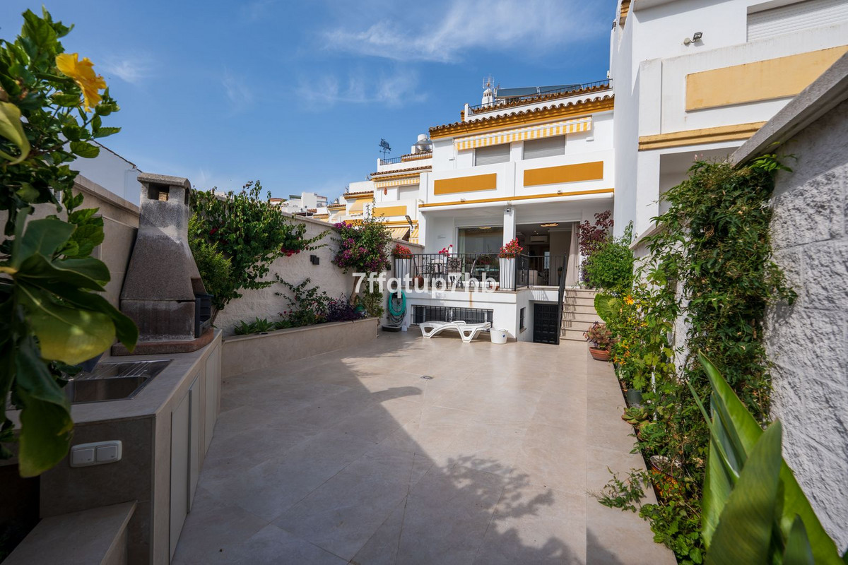 Huis te koop in Estepona | 3 slaapkamers H5062270