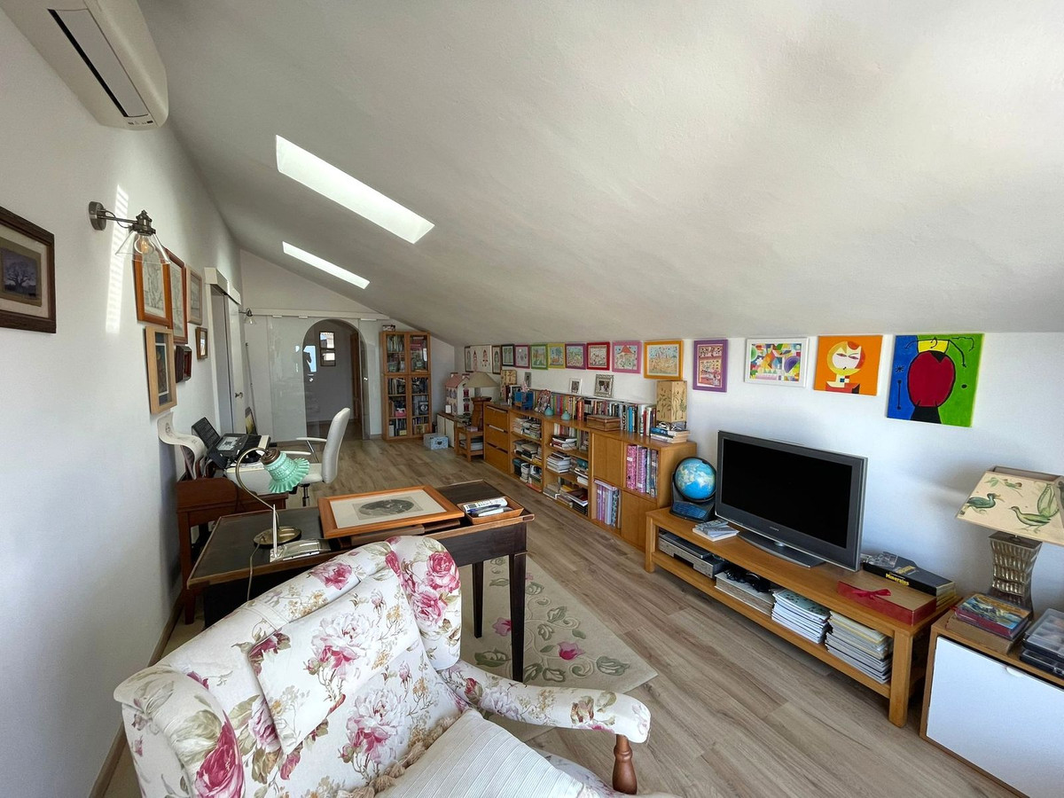 Property main view 38