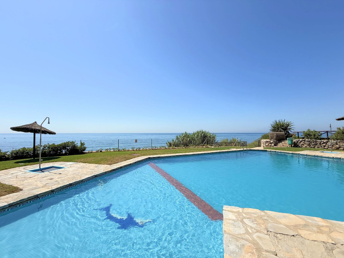 Huis te koop in Estepona | 3 slaapkamers H5073772