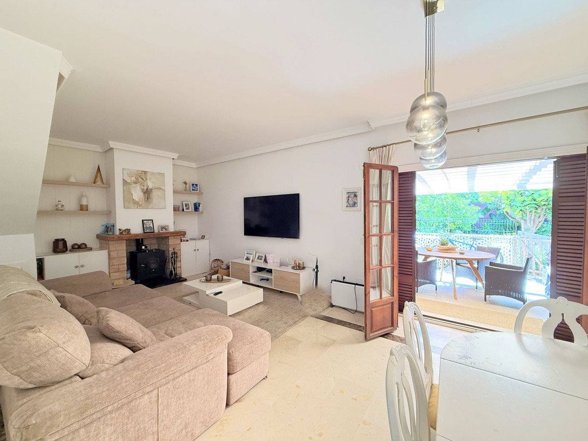 Huis te koop in Estepona | 3 slaapkamers H5073772