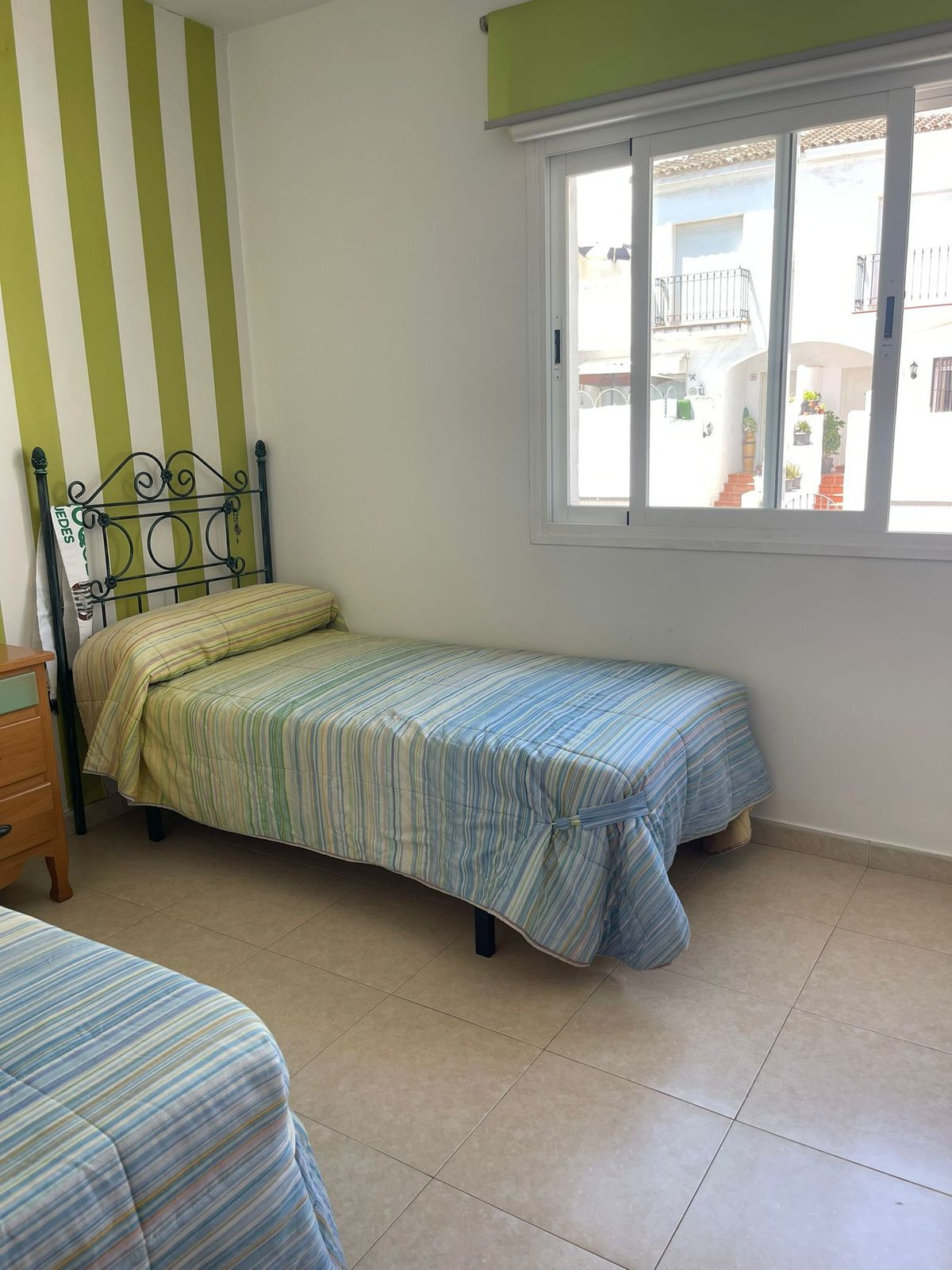 Huis te koop in Estepona | 3 slaapkamers H5080234