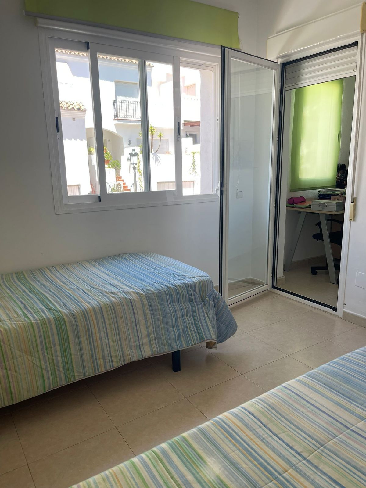 Huis te koop in Estepona | 3 slaapkamers H5080234