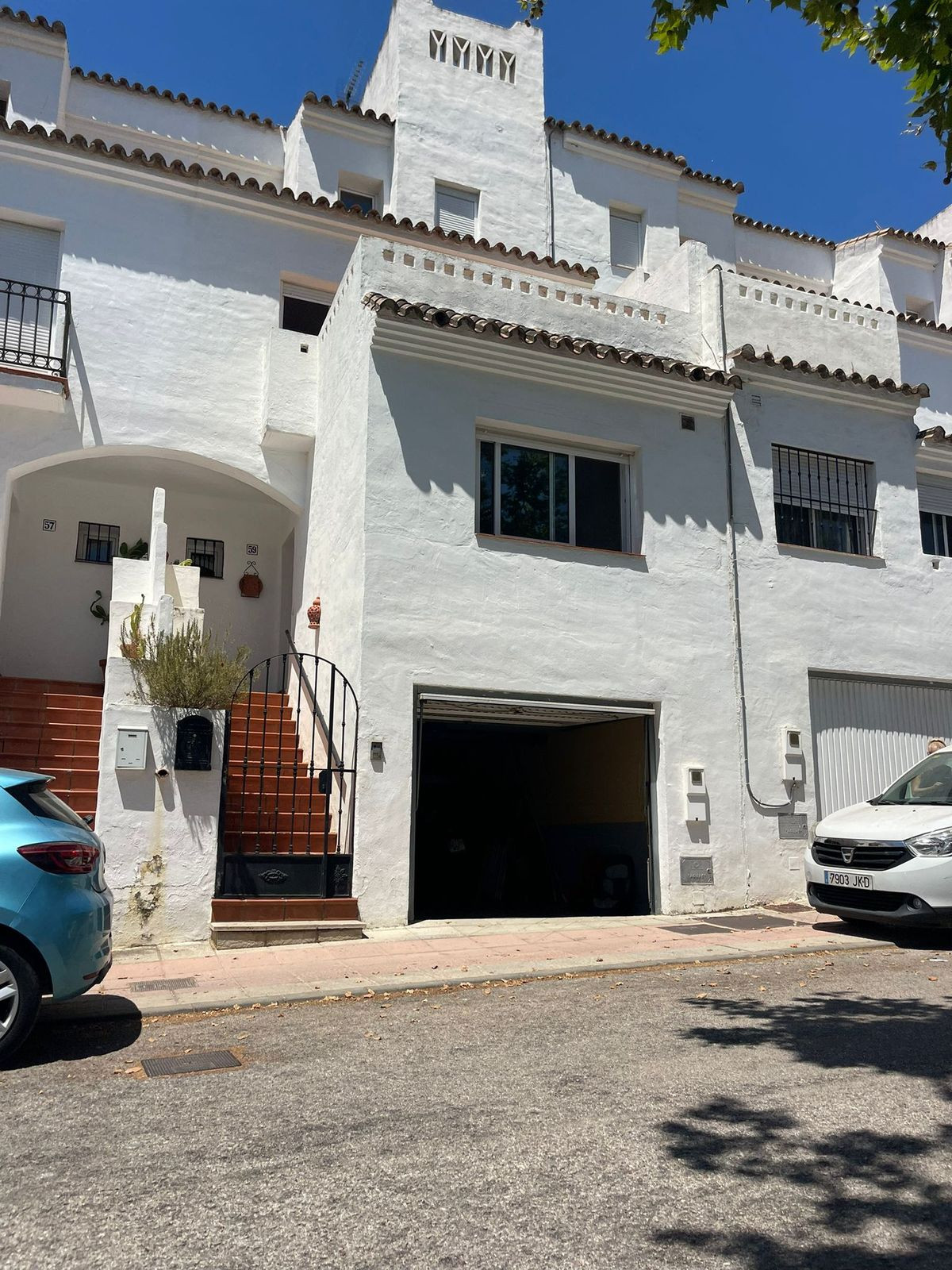 Huis te koop in Estepona | 3 slaapkamers H5080234