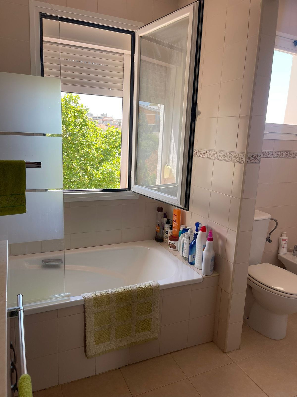 Huis te koop in Estepona | 3 slaapkamers H5080234
