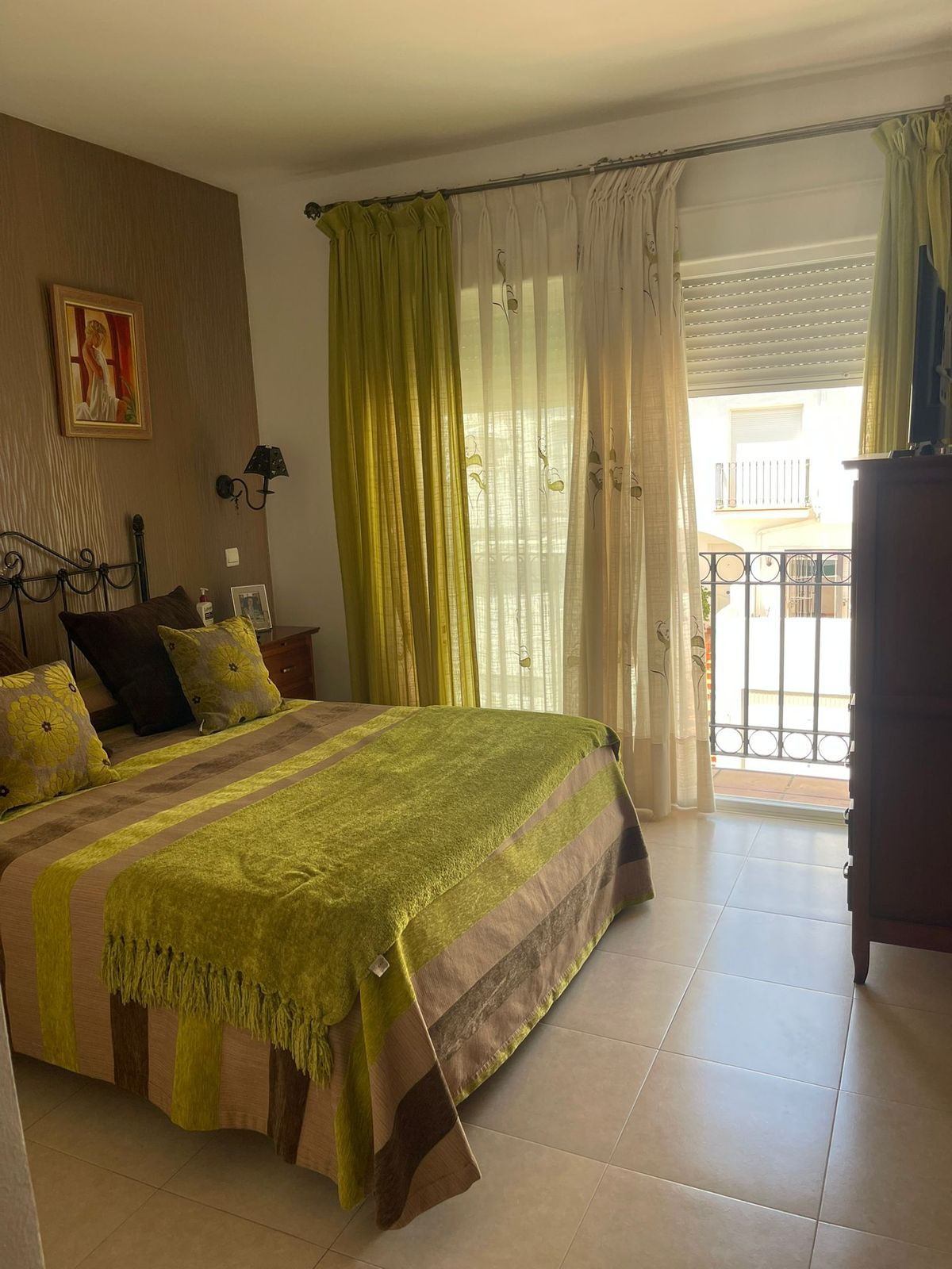 Huis te koop in Estepona | 3 slaapkamers H5080234