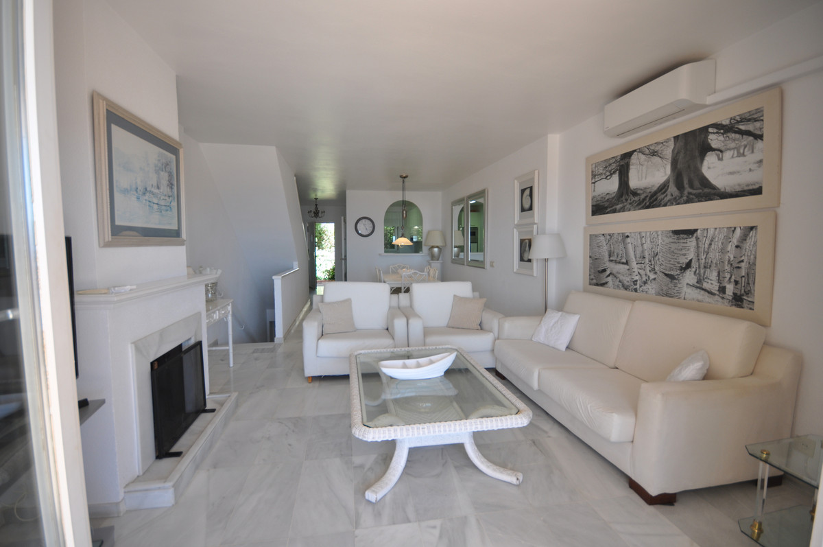 Huis te koop in Estepona | 4 slaapkamers H5080828