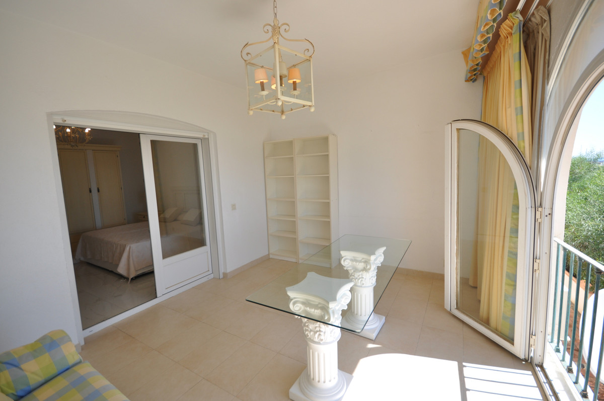 Huis te koop in Estepona | 4 slaapkamers H5080828