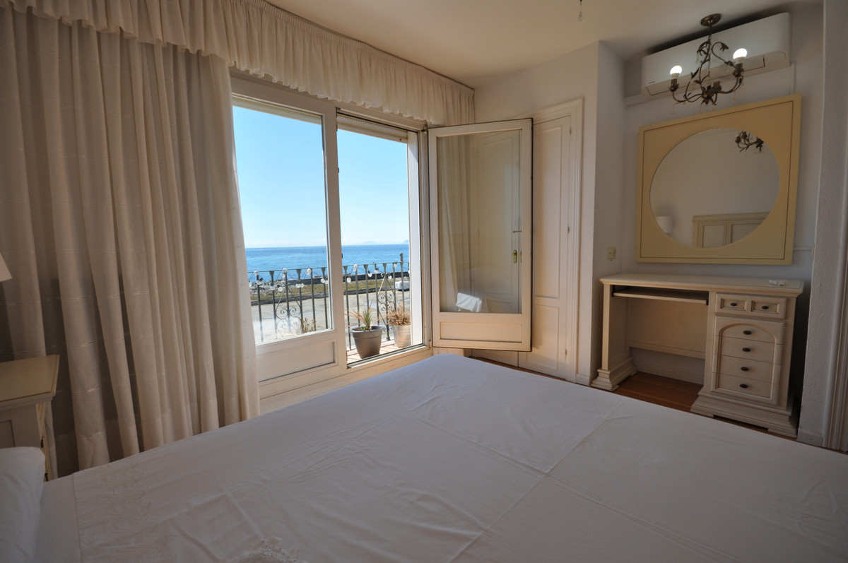 Huis te koop in Estepona | 4 slaapkamers H5080828