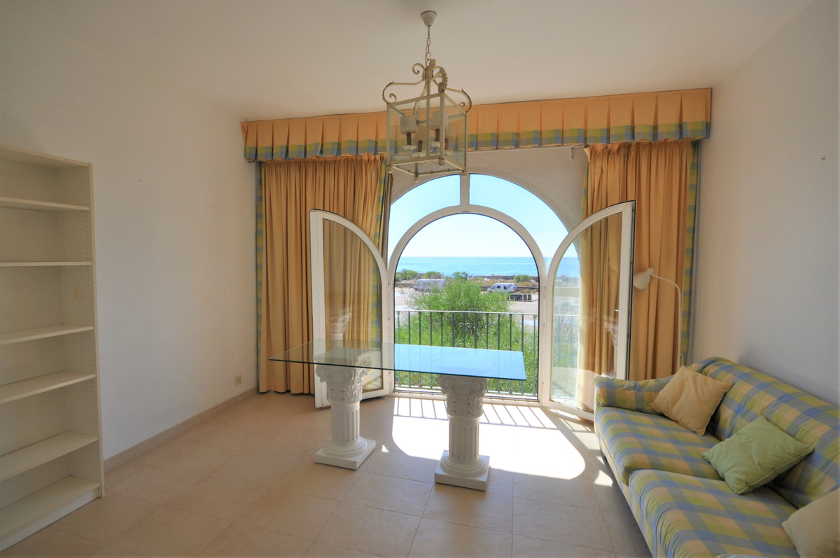 Huis te koop in Estepona | 4 slaapkamers H5080828