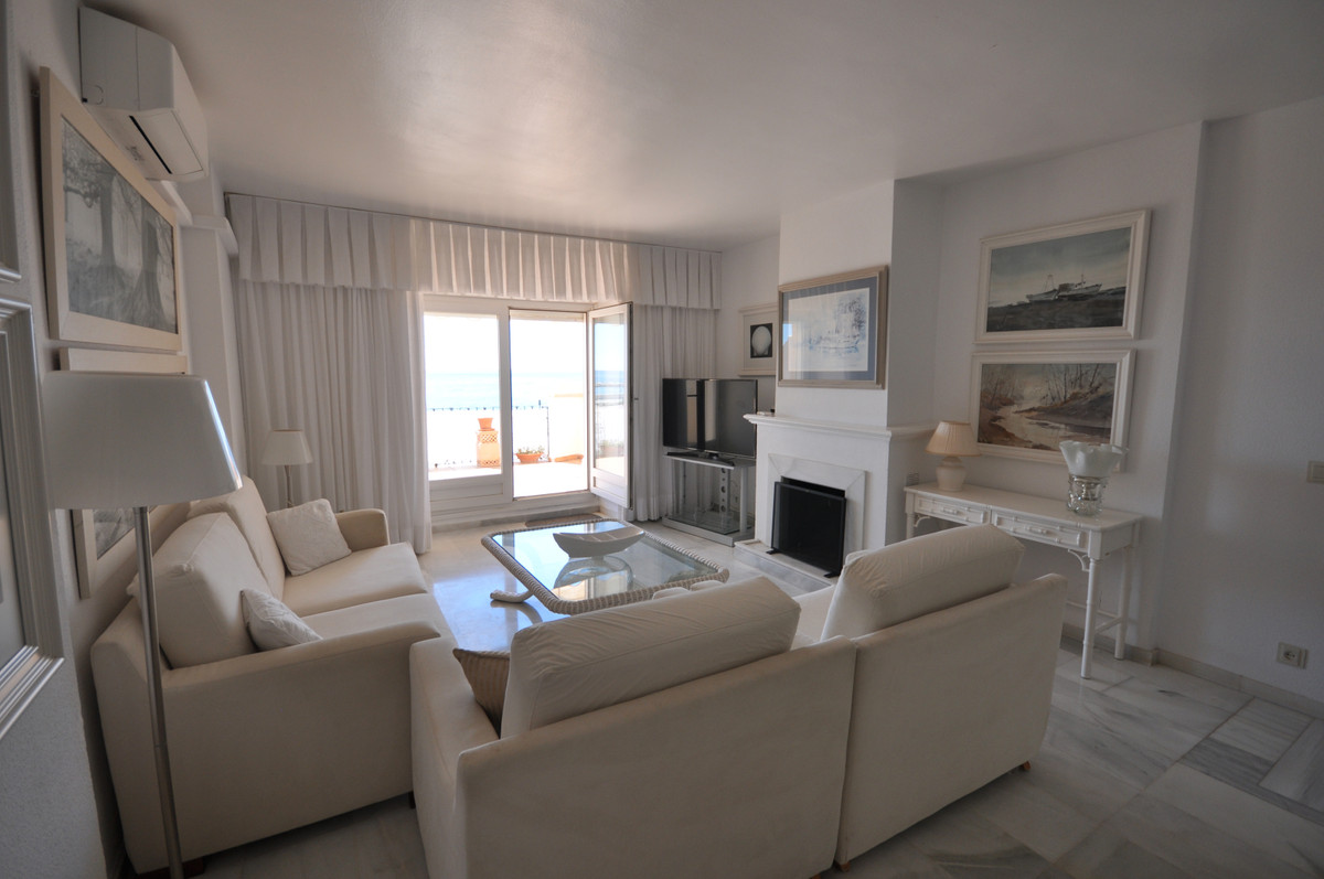 Huis te koop in Estepona | 4 slaapkamers H5080828