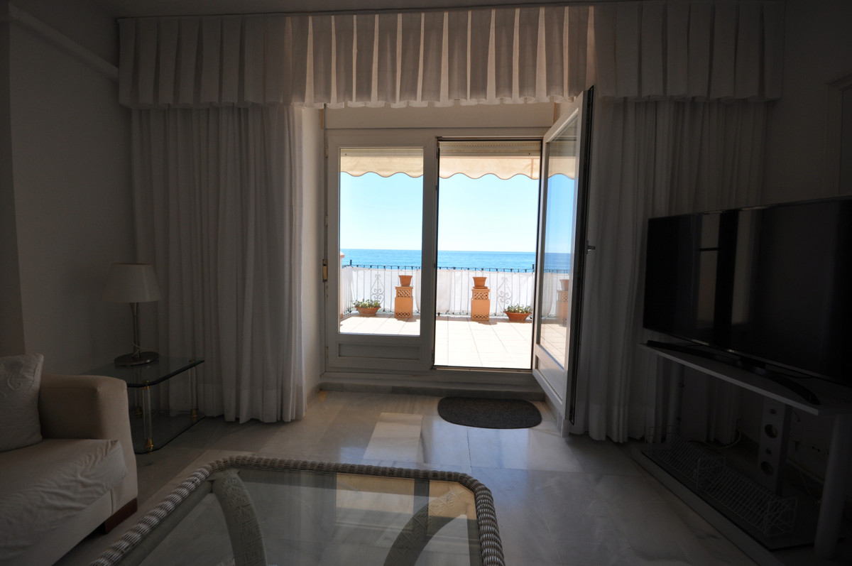 Huis te koop in Estepona | 4 slaapkamers H5080828