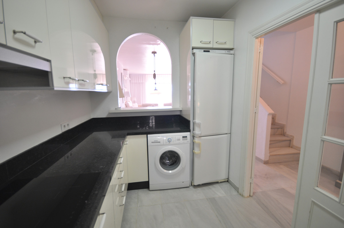 Huis te koop in Estepona | 4 slaapkamers H5080828