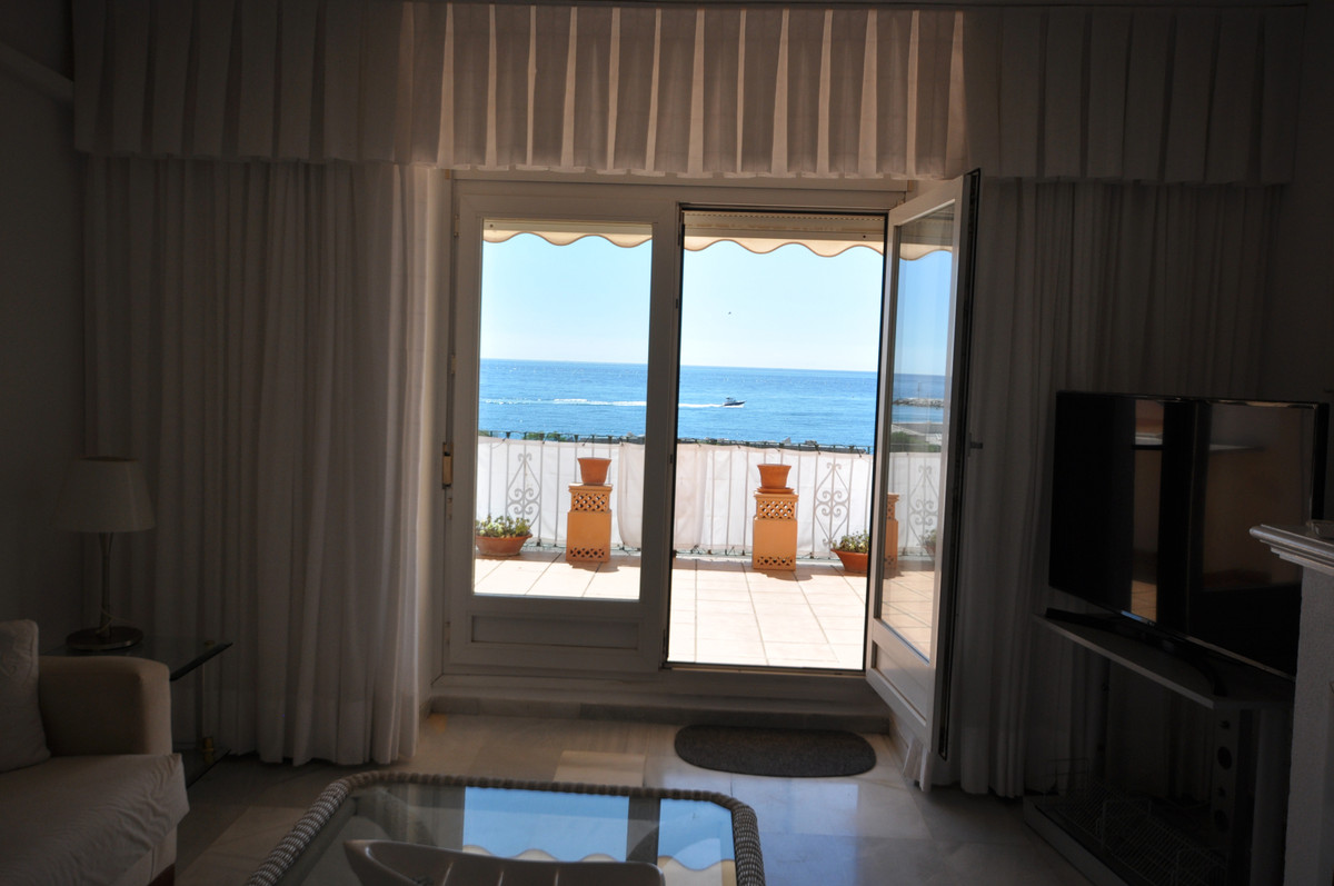 Huis te koop in Estepona | 4 slaapkamers H5080828