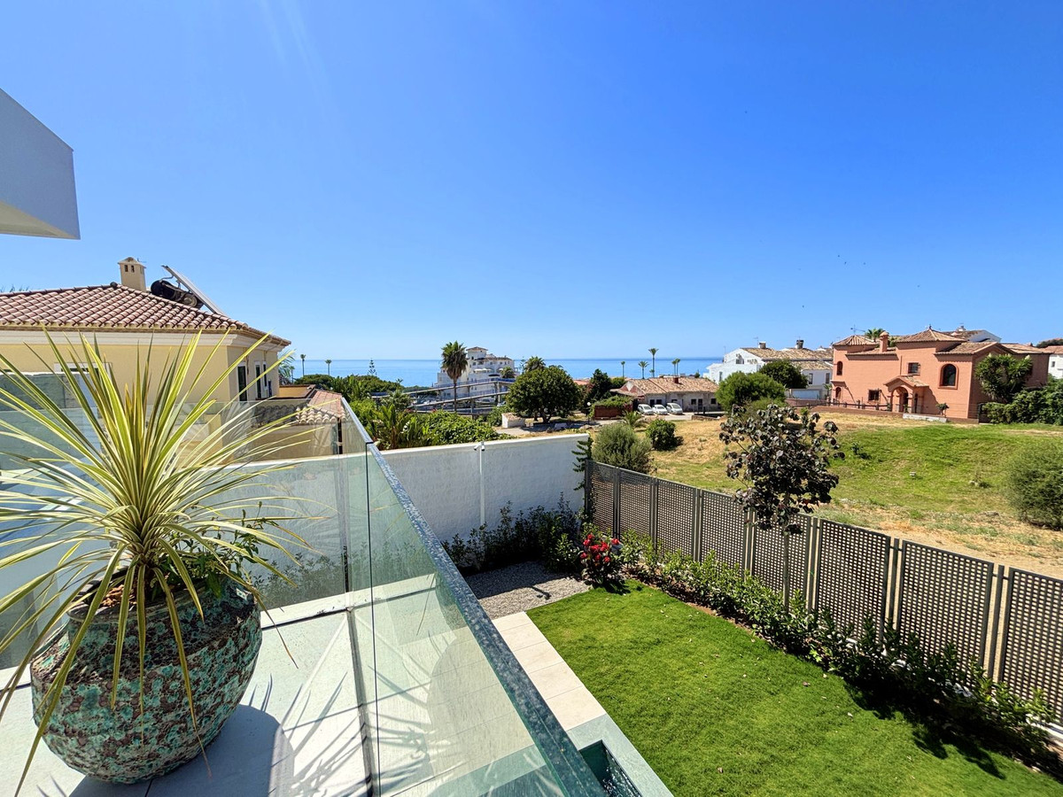 Huis te koop in Estepona | 4 slaapkamers H5083153