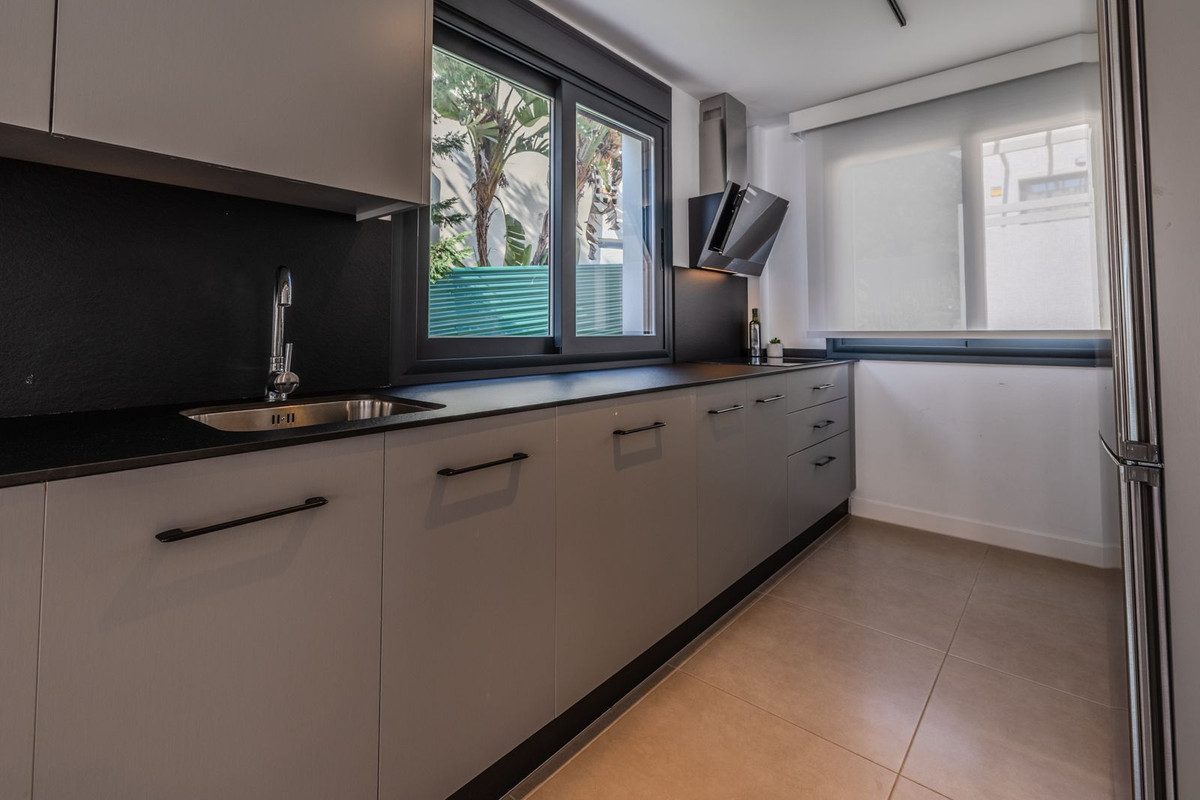 Huis te koop in Estepona | 3 slaapkamers H5084074