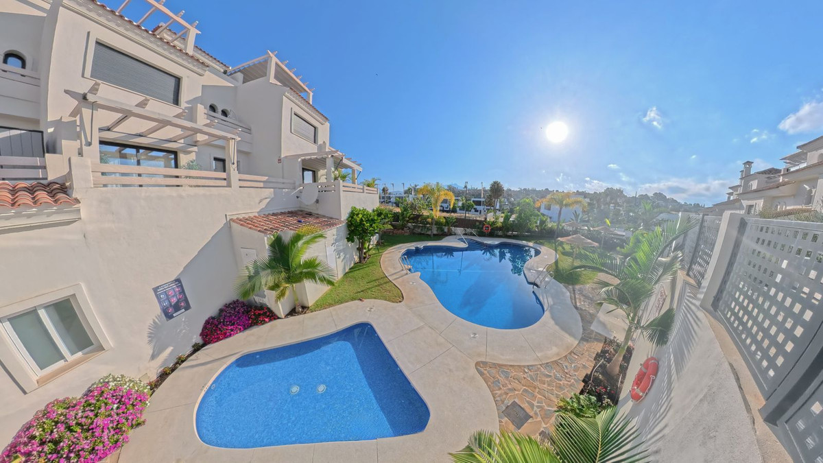 Huis te koop in Estepona | 3 slaapkamers H5084074
