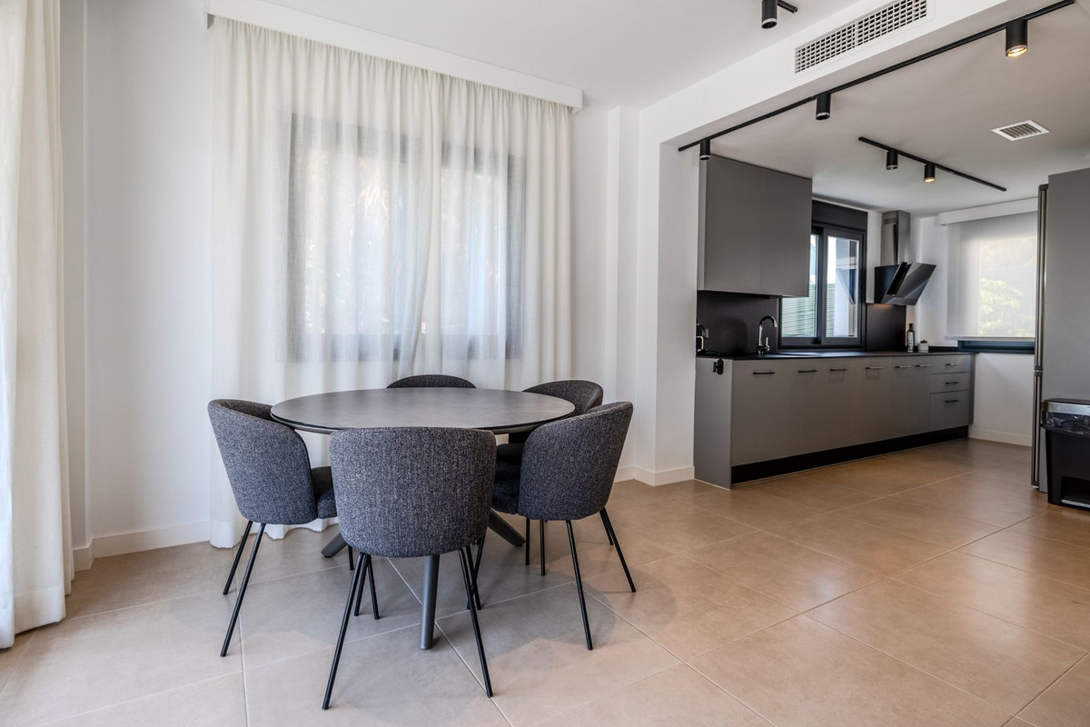 Huis te koop in Estepona | 3 slaapkamers H5084074