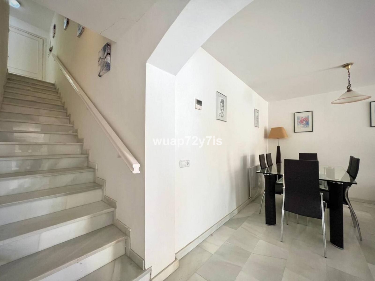 Huis te koop in Estepona | 2 slaapkamers H5101006