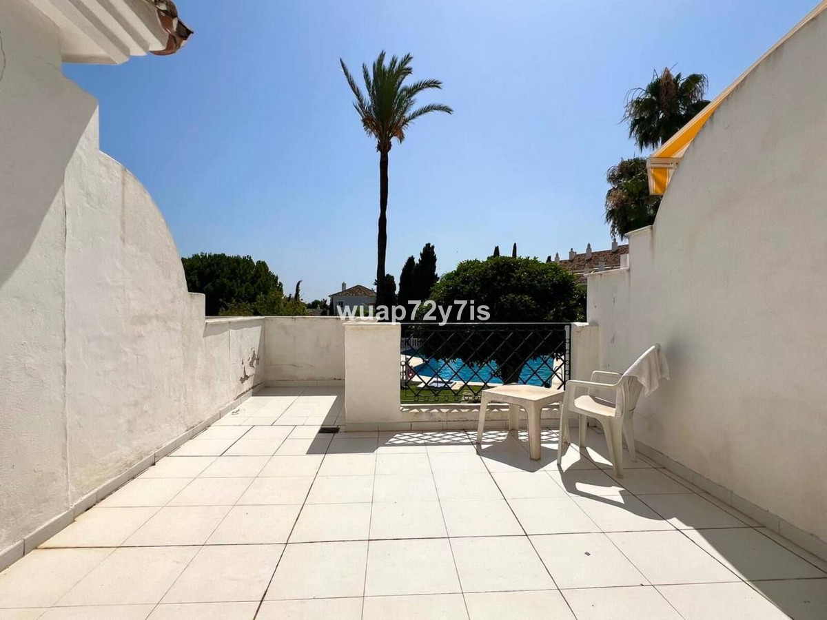 Huis te koop in Estepona | 2 slaapkamers H5101006