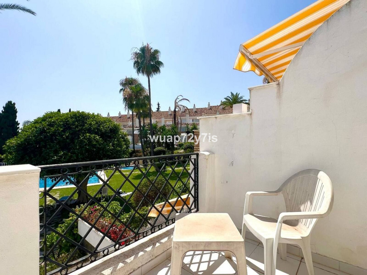 Huis te koop in Estepona | 2 slaapkamers H5101006