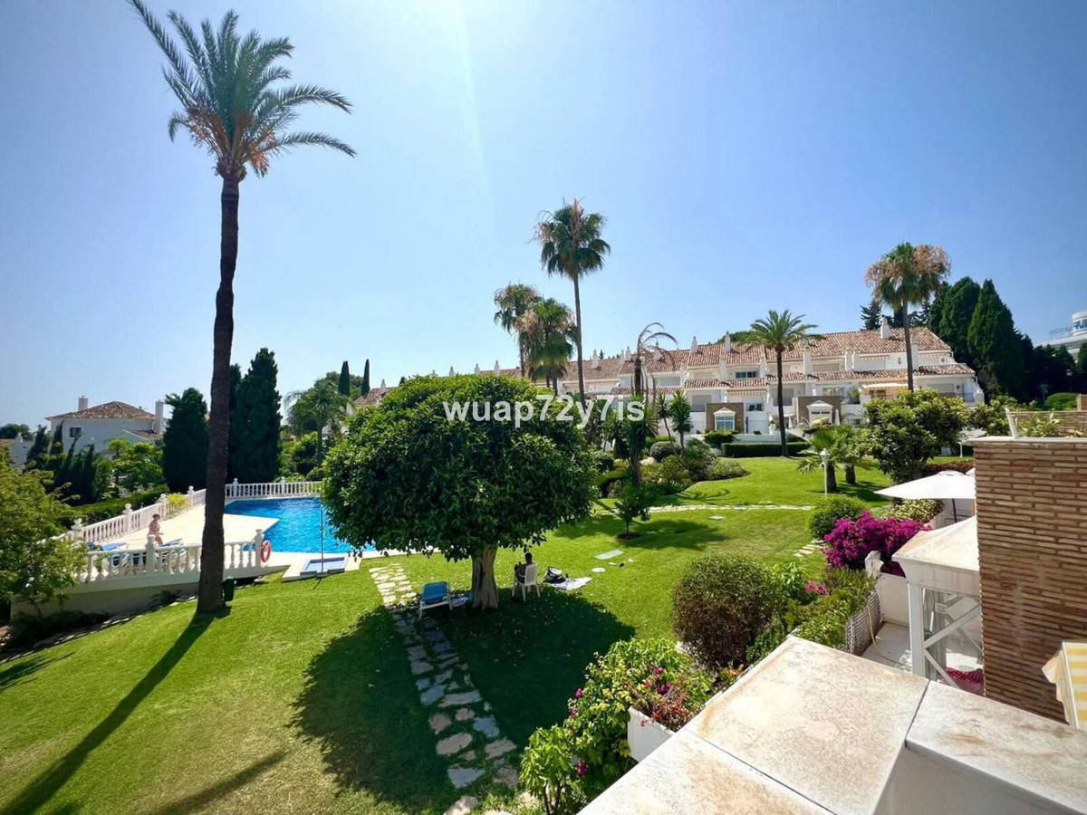Huis te koop in Estepona | 2 slaapkamers H5101006