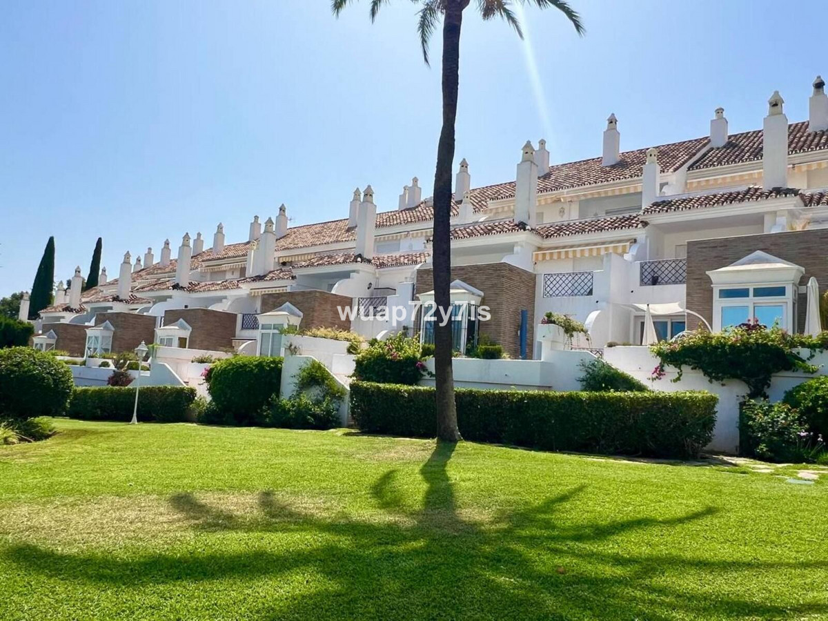 Huis te koop in Estepona | 2 slaapkamers H5101006
