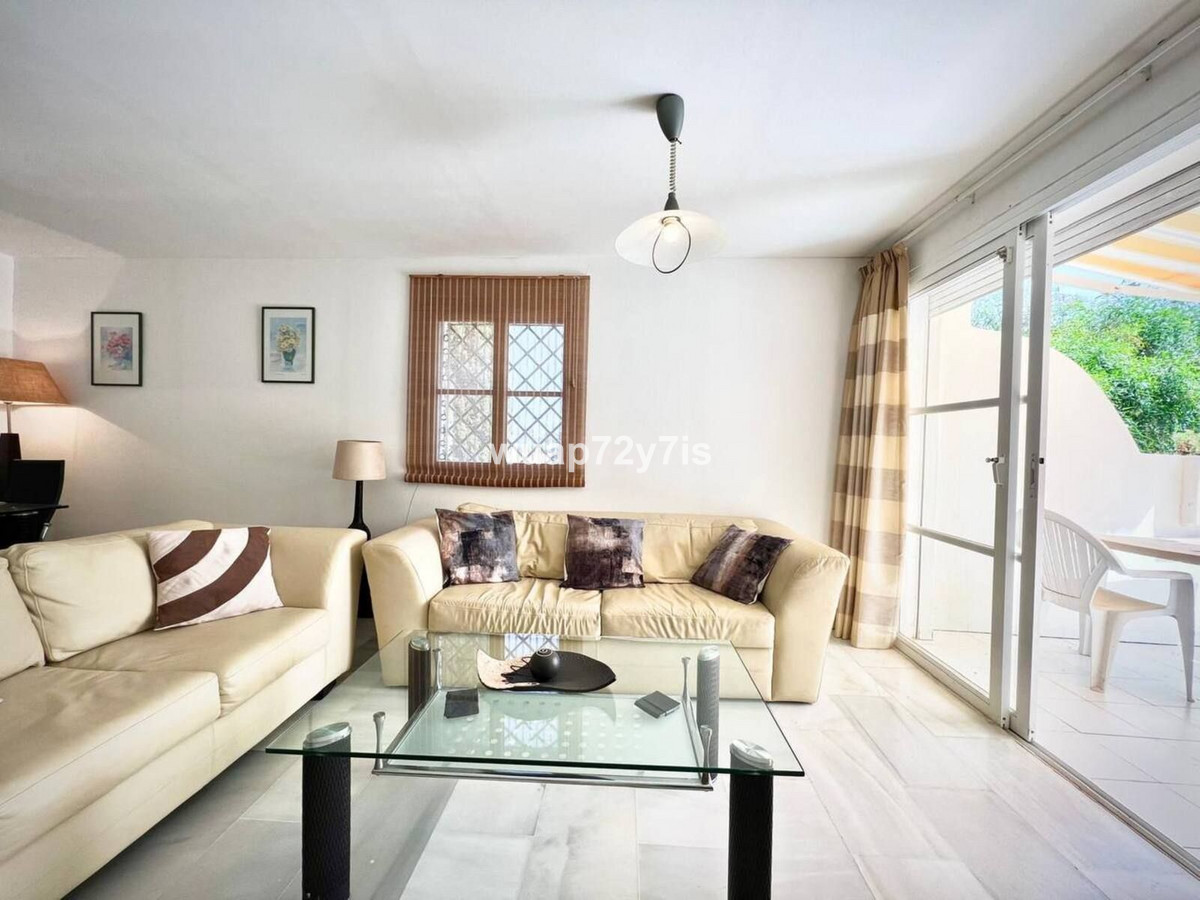 Huis te koop in Estepona | 2 slaapkamers H5101006