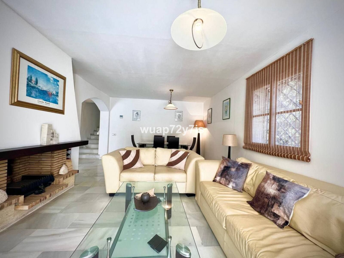 Huis te koop in Estepona | 2 slaapkamers H5101006