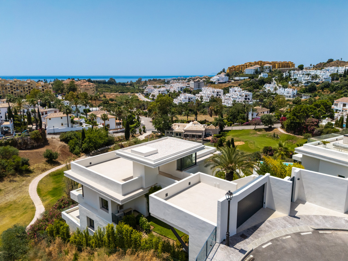 Huis te koop in Estepona | 4 slaapkamers H5103631