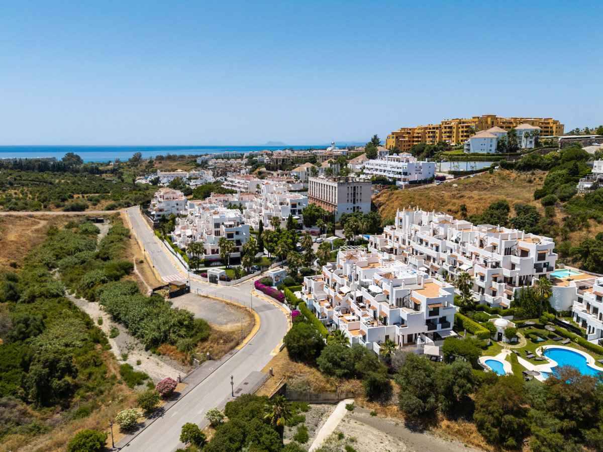 Huis te koop in Estepona | 4 slaapkamers H5103631