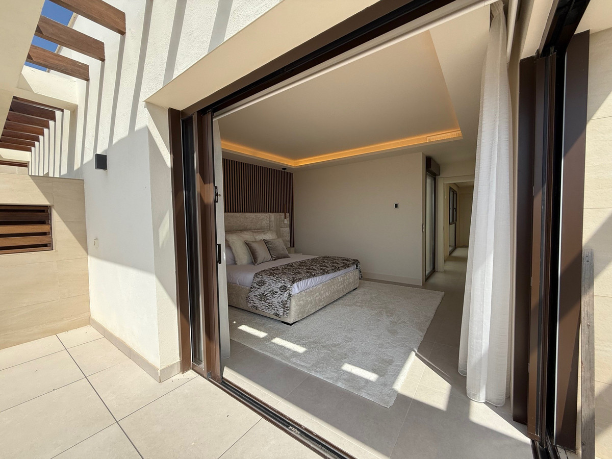Huis te koop in Estepona | 3 slaapkamers H5103682