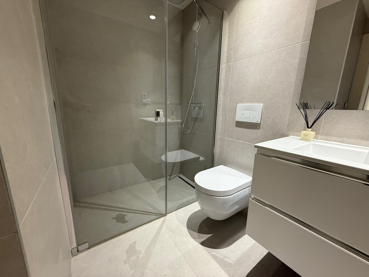 Huis te koop in Estepona | 3 slaapkamers H5103682