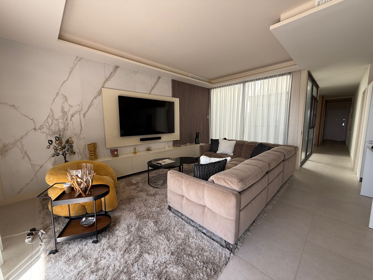 Huis te koop in Estepona | 3 slaapkamers H5103682